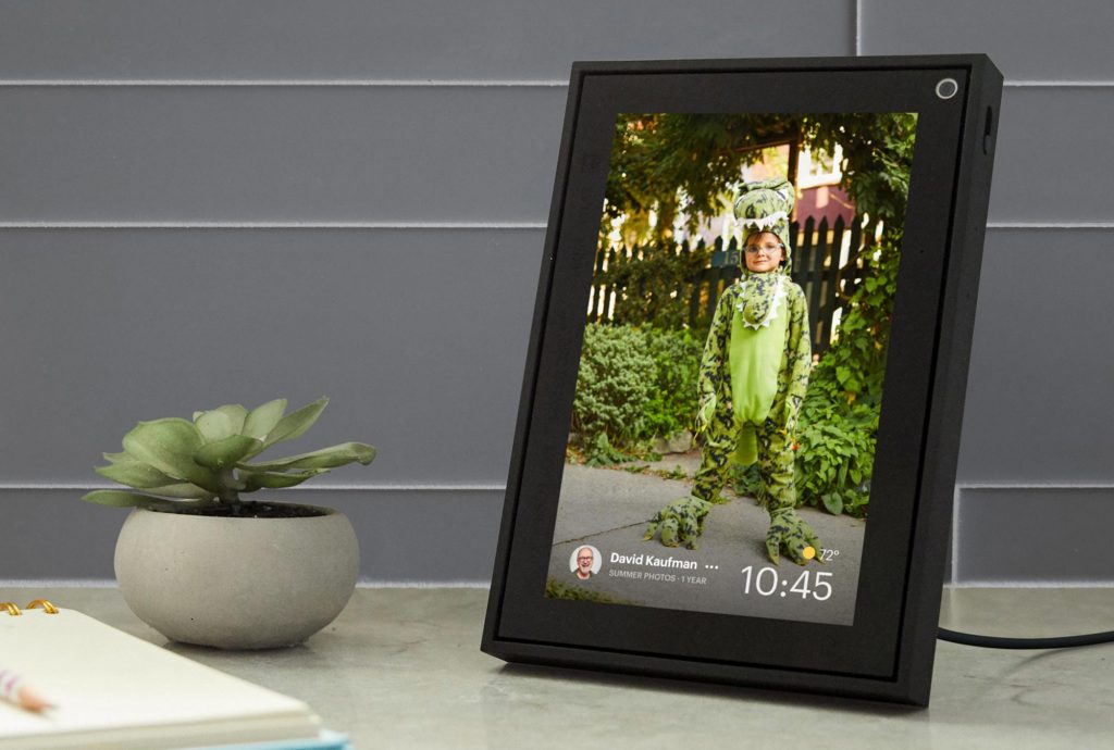 Facebook Portal smart screen