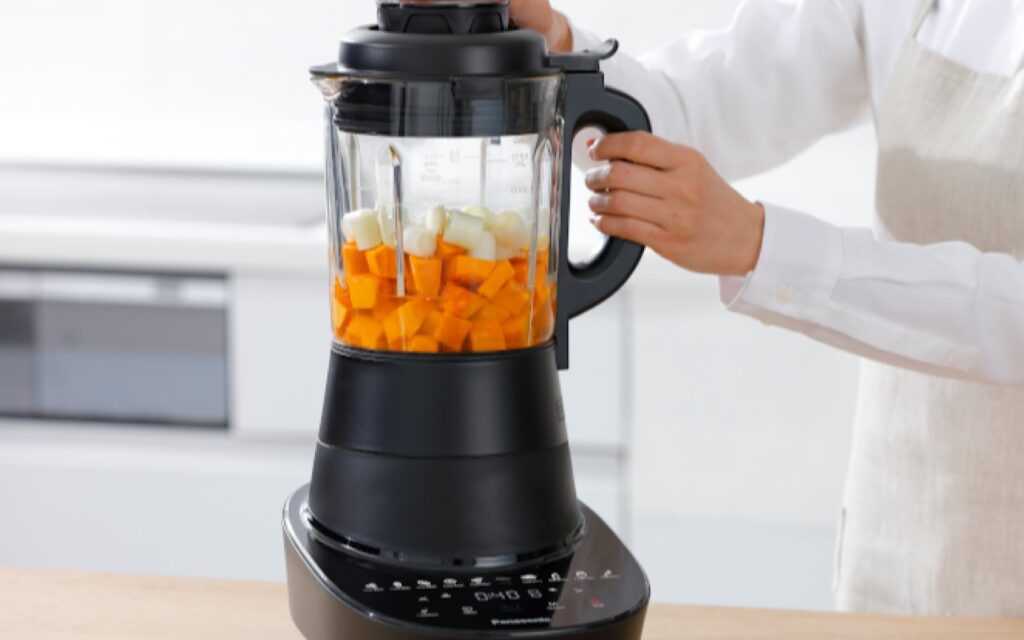 Panasonic's MX-HG6401 blender